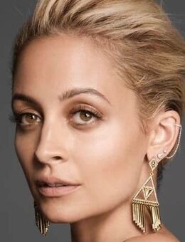 Nicole Richie